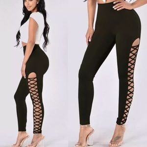 Crisscross yoga leggings